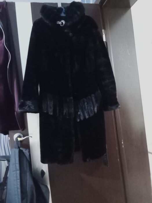 Шуба мутон. В отличнлм состоянии