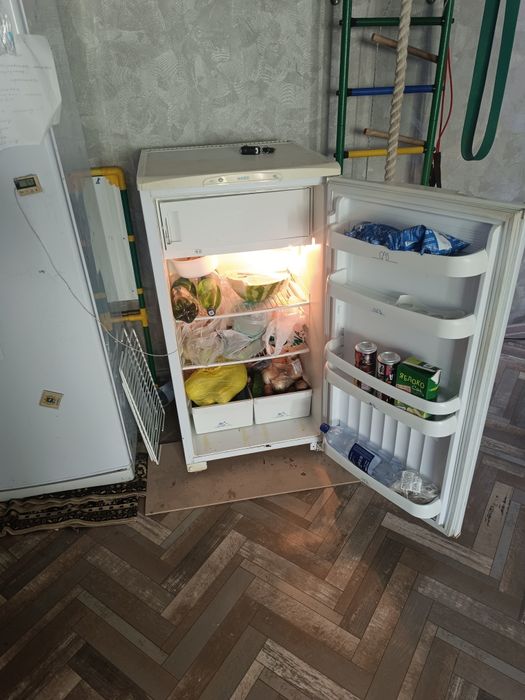 С доставкой Продам холодильник