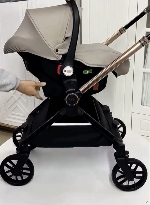 Продам коляску Kidillo D900 3в1