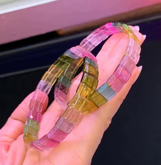 Гривна от турмалин естествен високо качество