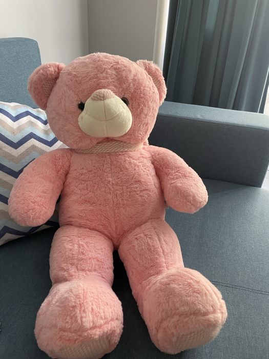 Продам большую розовую мишку