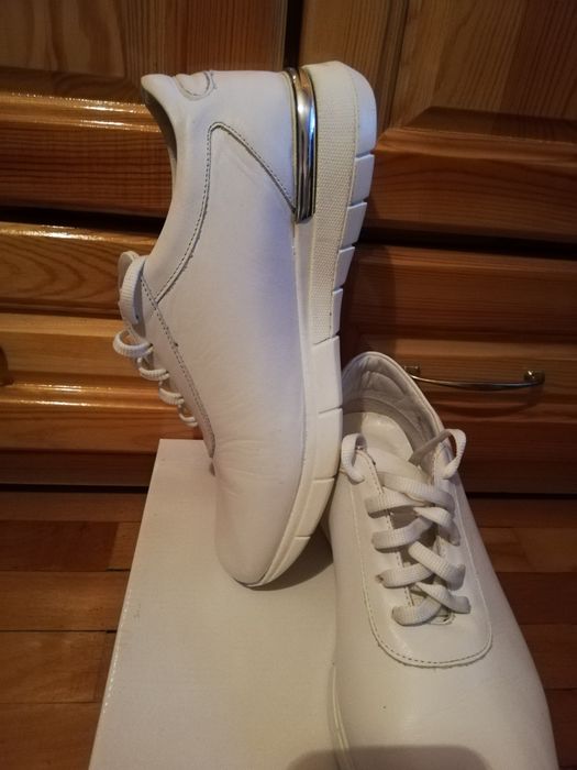 Дамски обувки,сникърси,маратонки,кецове