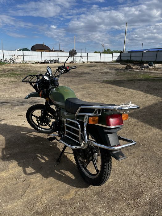 Продам мотоцикл 200