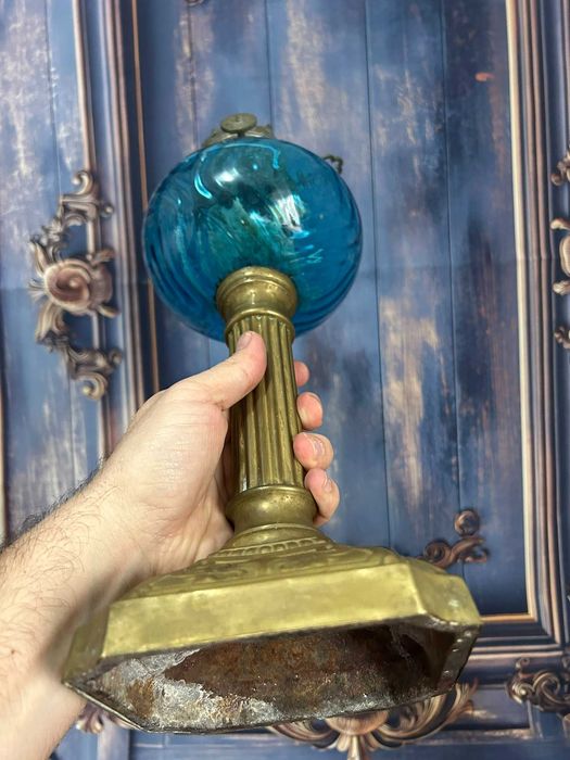 DN284 Lampa de petrol 1,8kg 40cm h 12x12cm baza + sticla 5cm diametru