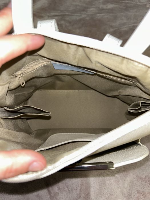 Кремава кожена раница