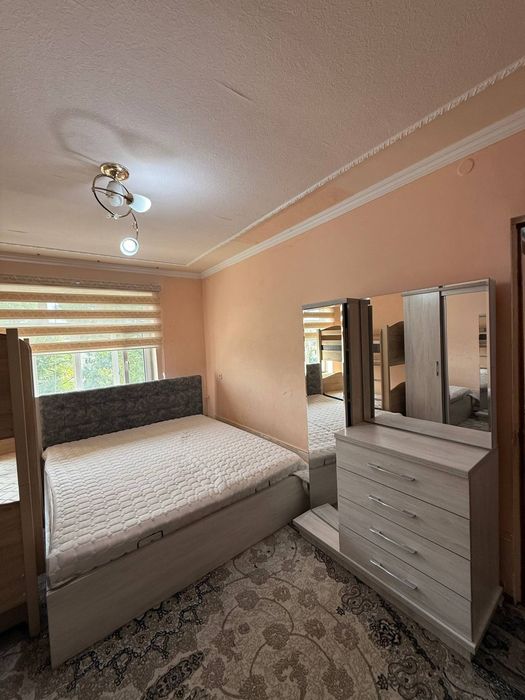 Продаётся 3х ком. У входа метро . Максим Горкий, БИЙ