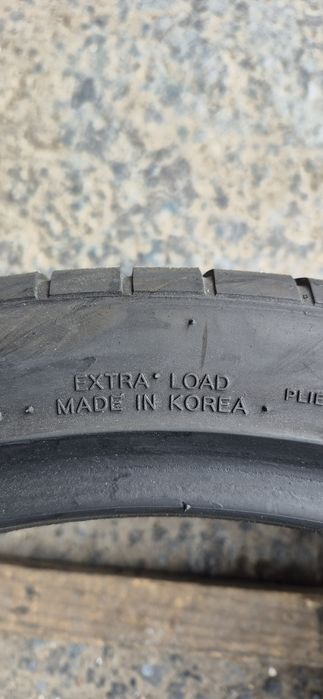 2 anvelope vara ca noi Hankook 255/35/20,dot 2023.Pretul este pe buc.
