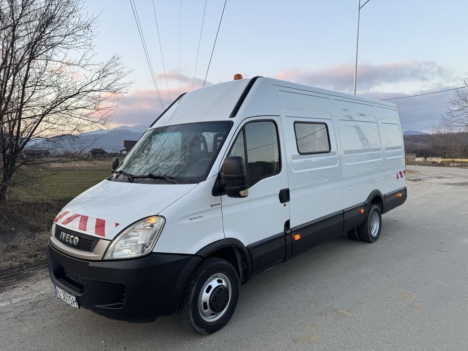 Iveco doka 7 locuri