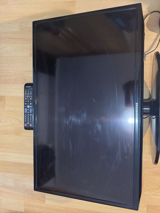 Televizor Smart Led Samsung Full HD, card TV, 80 cm