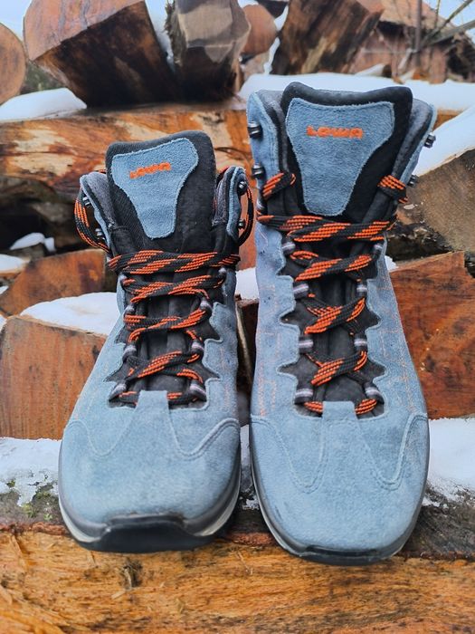 Ghete de munte Lowa Goretex 44