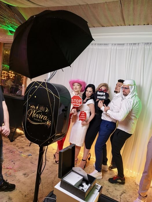Cabina foto. fum greu  masina baloane cu fum | CADOU SURPRIZA