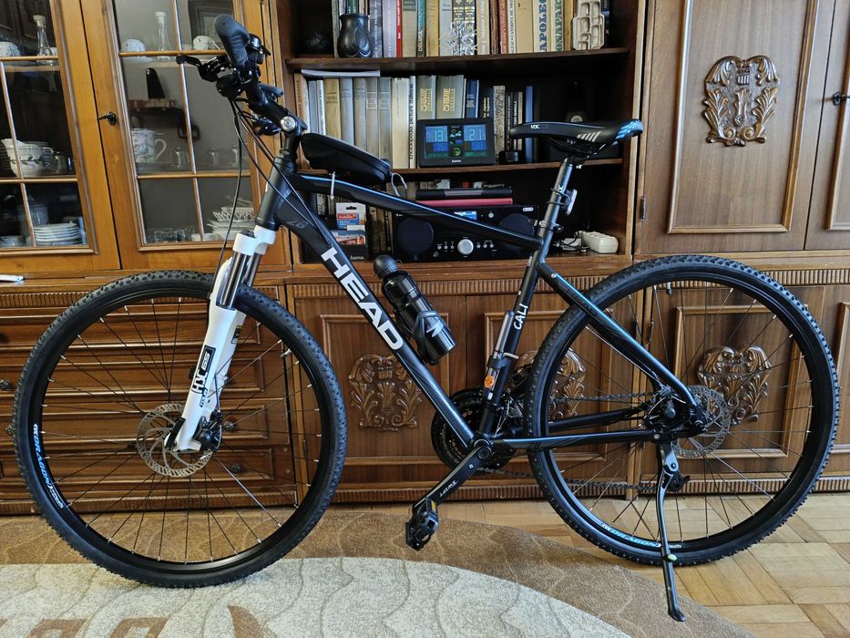 Vând bicicletă HEAD Cali men puțin rulată