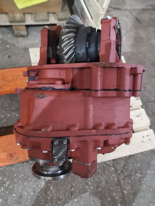 Редуктор среднего моста МАЗ 29х23