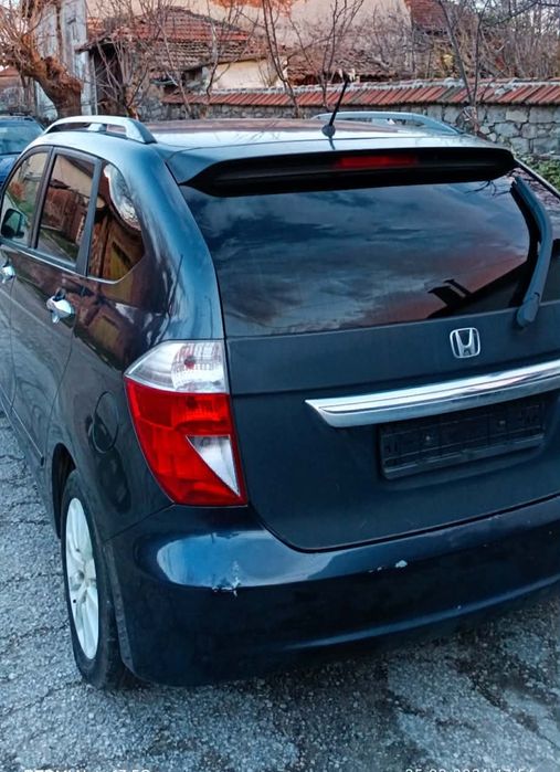 Honda FR-V на Части