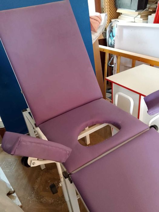 Гинекологическое кресло