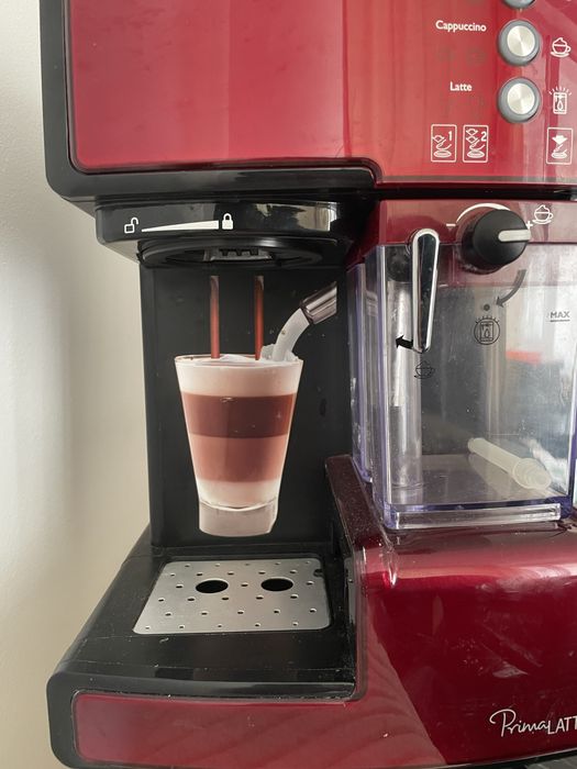 Espressor Manual cu Lapte Prima Latte Roșu Breville