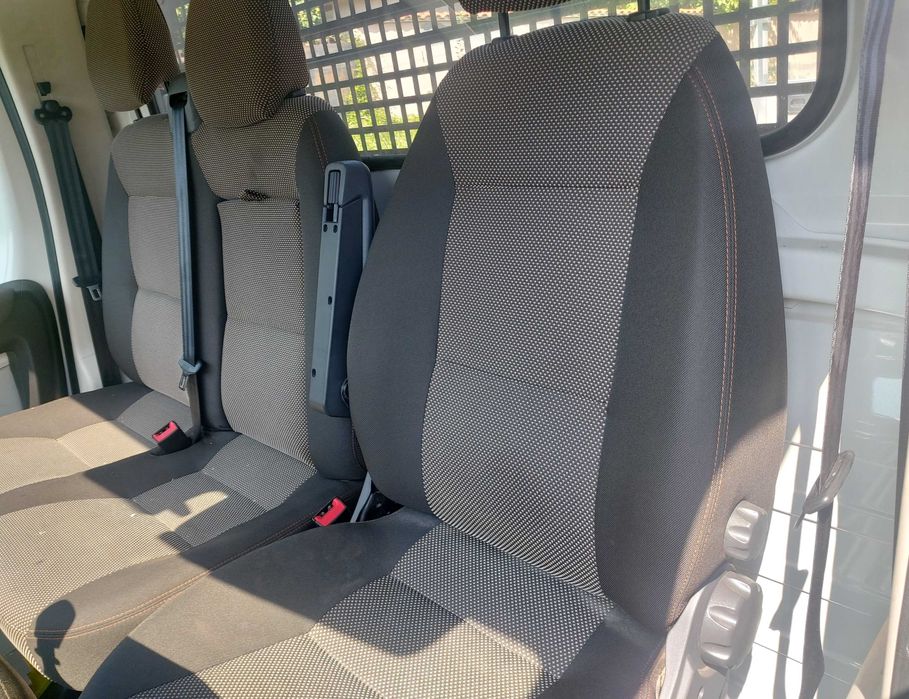Седалки Салон 2+1 Бус