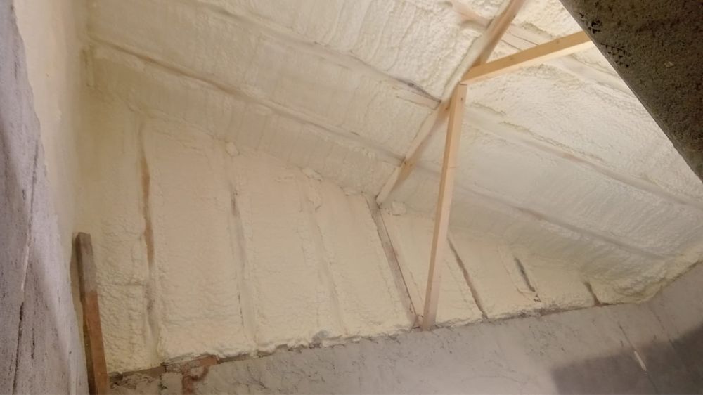 Izolatii spuma poliuretanica