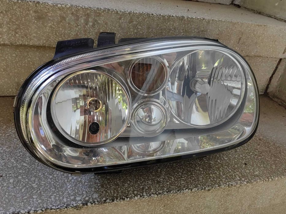 Фарове VW Golf 4 / Фарове Голф 4 / Фарове голф 4 Оригинални