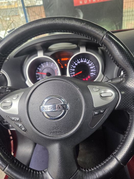 Nissan Juke 1.6 2011г.