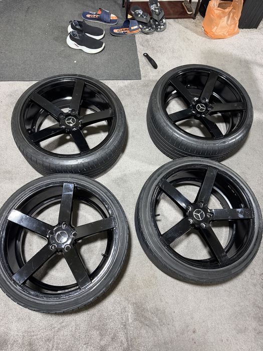 245/35/R20. Balon yaxwi sinmagan