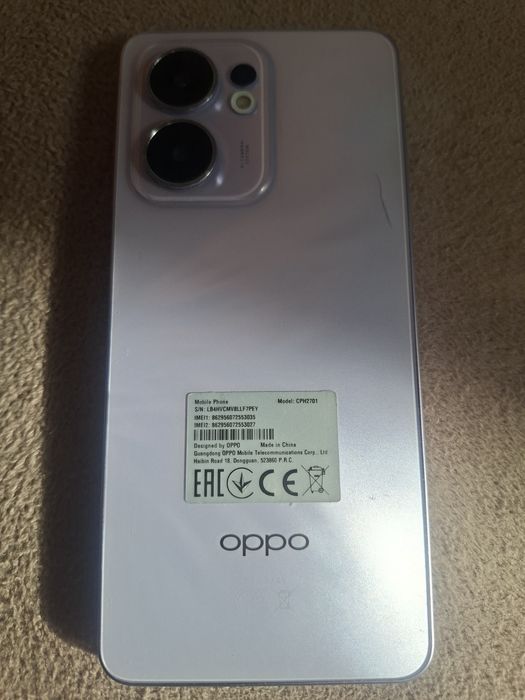 Телефон Oppo reno13 F