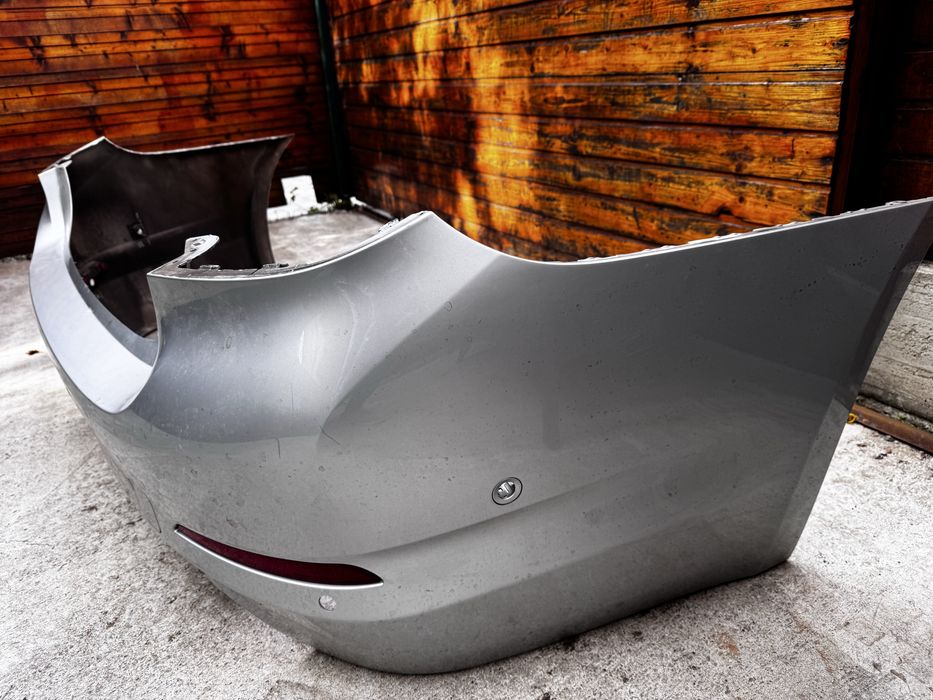 Vand Bara spate Bmw g30 gri