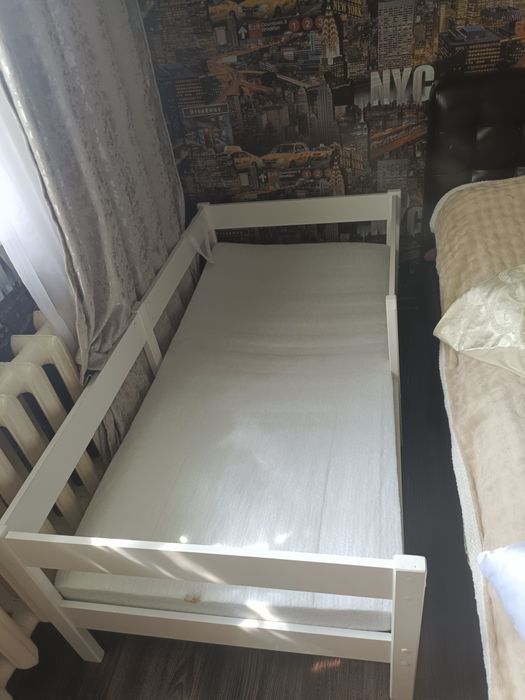 Продам детскую кровать