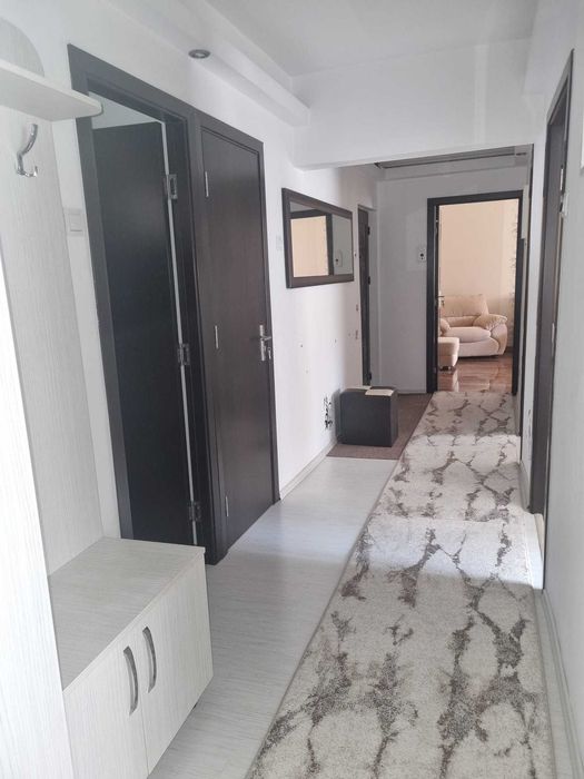 Apartament de vanzare, 3 camere, decomandat, Racadau - Parcul Ursu