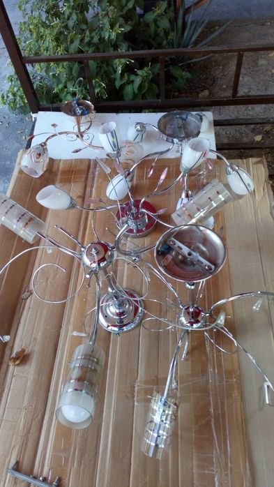 Люстры б/у 5 штук