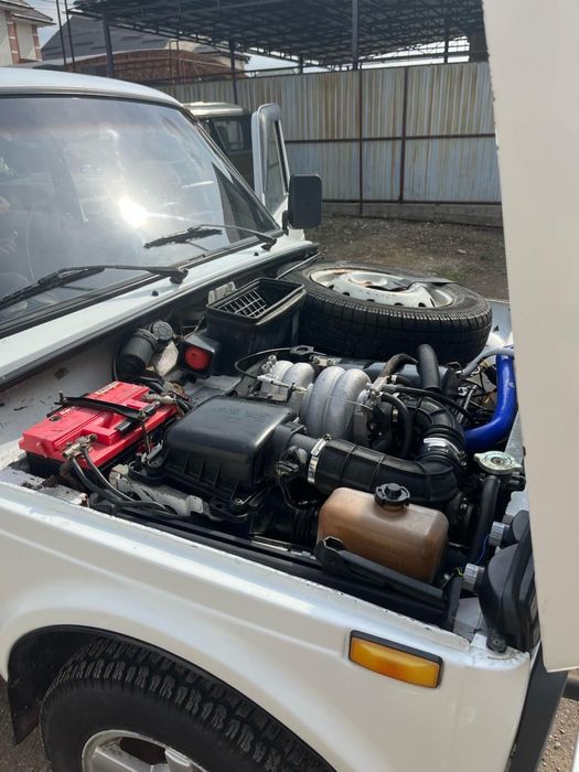 Нива 2121 продам срочно