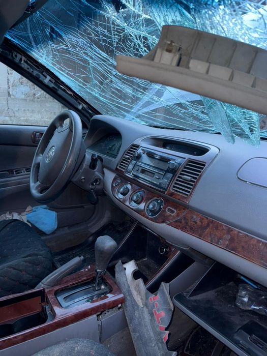 Машина сатылады.