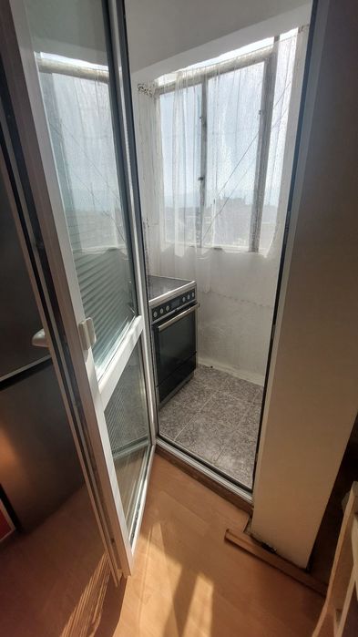 Дава се под наем Едностаен апартамент в Пазарджик, Устрем - 43 кв.м за 219.3 € - Снимка #2