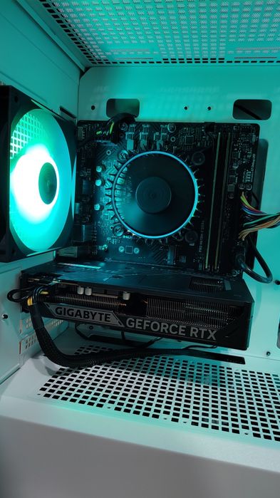 Pc gaming nou Rtx 5060/Core i5 12400F/16gb ram Gta V Fortnite Cs 2