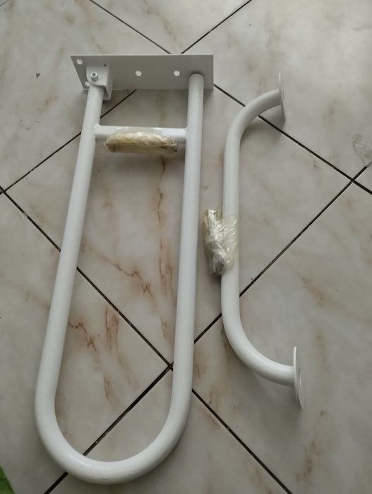 Продам поручни для туалета