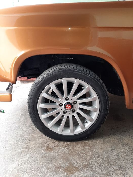 R17 BMW diska sotiladi