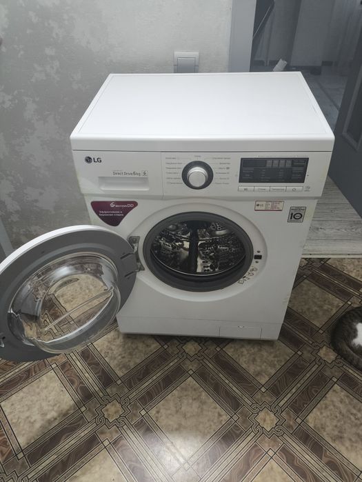 Продам стиральную машину