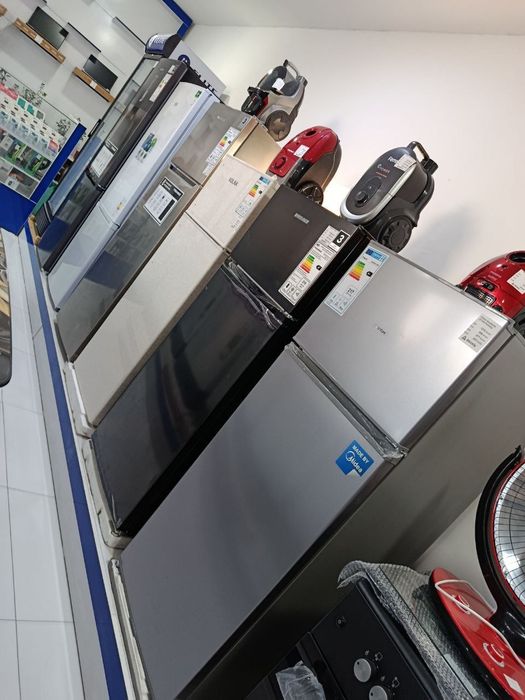 Barcha maxsulotla naqt va bulib berish asosida beriladi(Navoiy Buxoro)