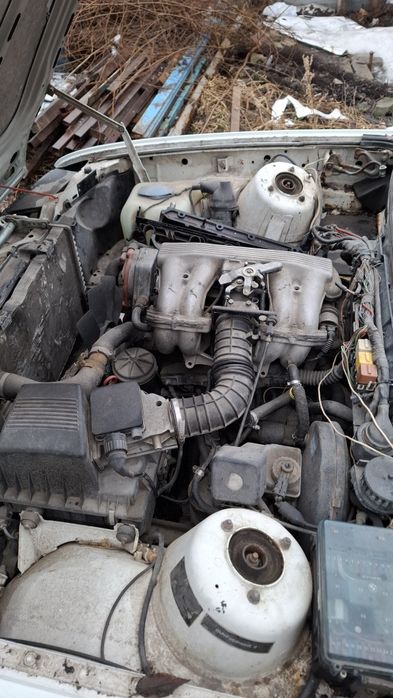 Продам BMW e 30 белая