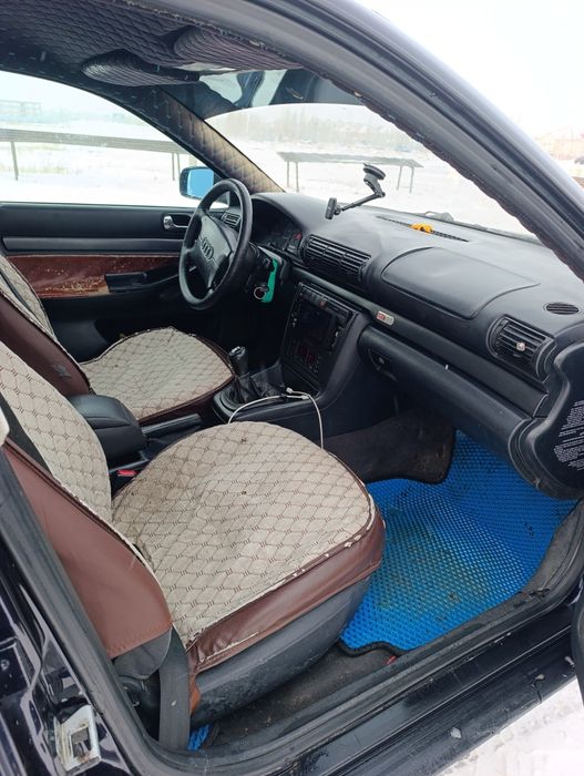 Ауди А4 на ходу продам