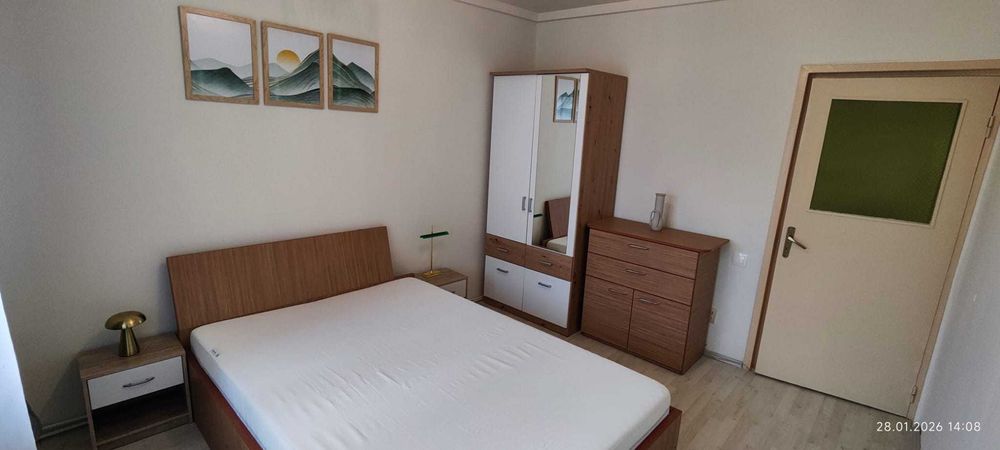 Inchiriez apartament cu 2 camere decomandate in zona Piata Marasti