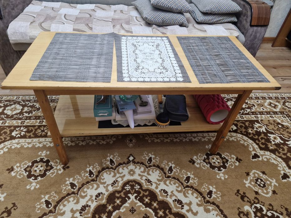 Журнальный столик