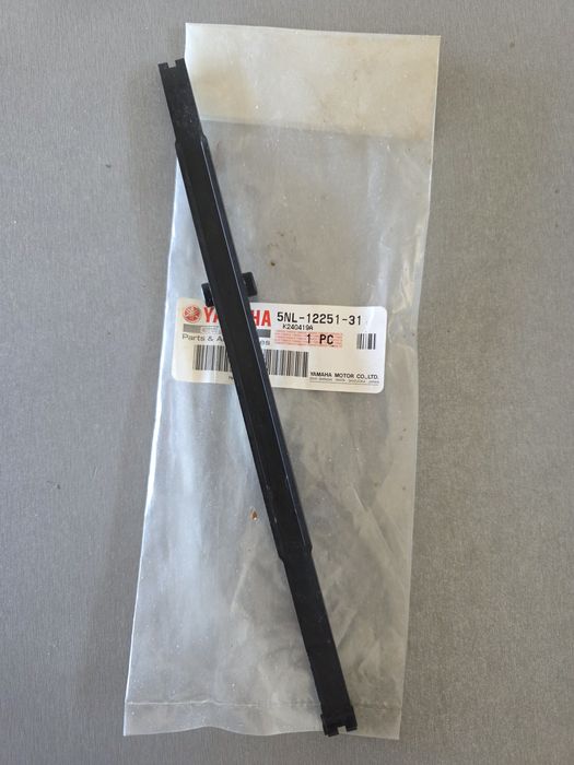 НОВ Оригинален Водач за Ангренажна верига 2010-13 Yamaha YZ250F