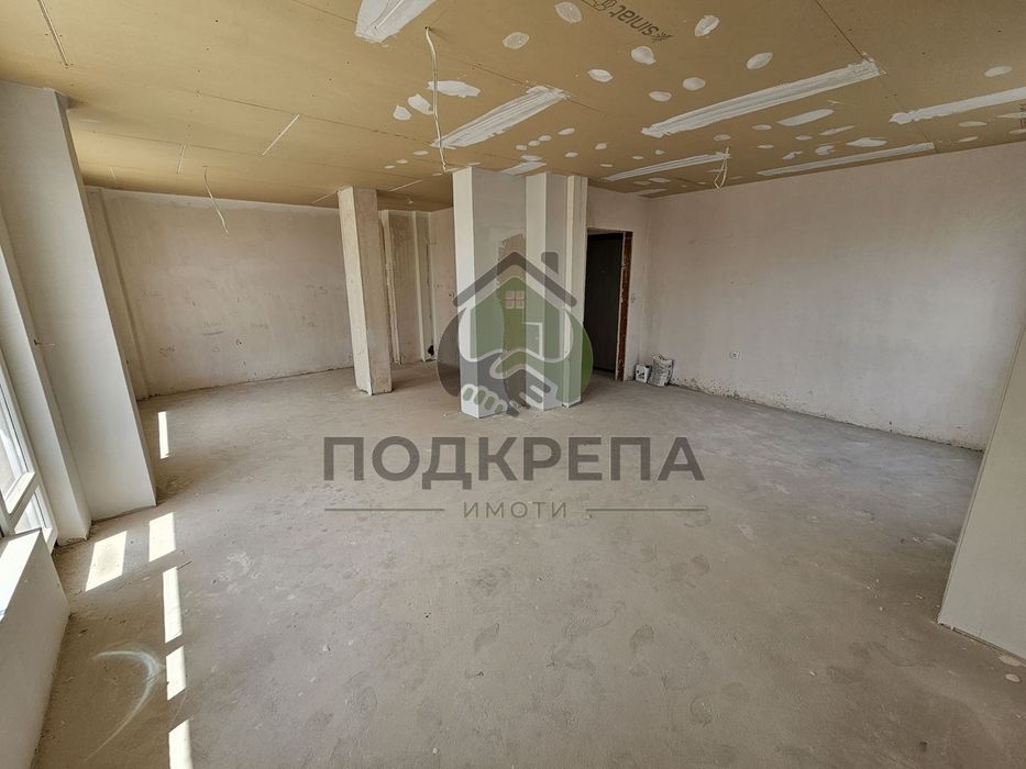 Продава се Тристаен апартамент в Пловдив, Христо Смирненски - 185 кв.м за 1079 €/кв.м - Снимка #1