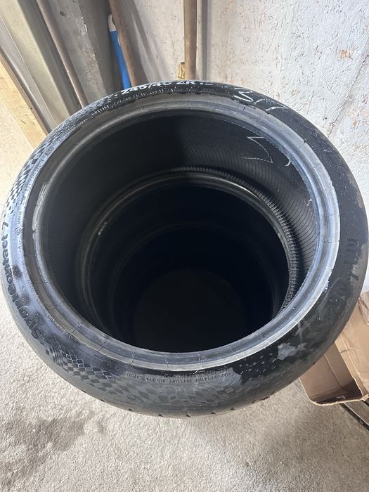 Продам шины 19 размер