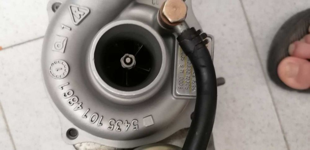 Vand Turbosuflanta Ford Fiesta 1.4 tdci din 2004.