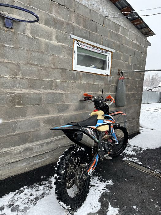 Продам мотоцикл Zuumav k8