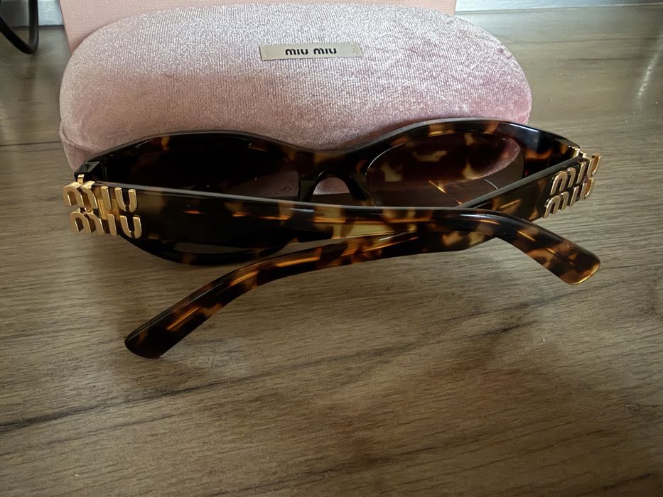 Слънчеви очила miu miu