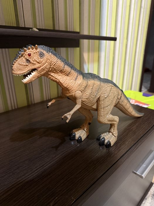 Пролам Динозавра