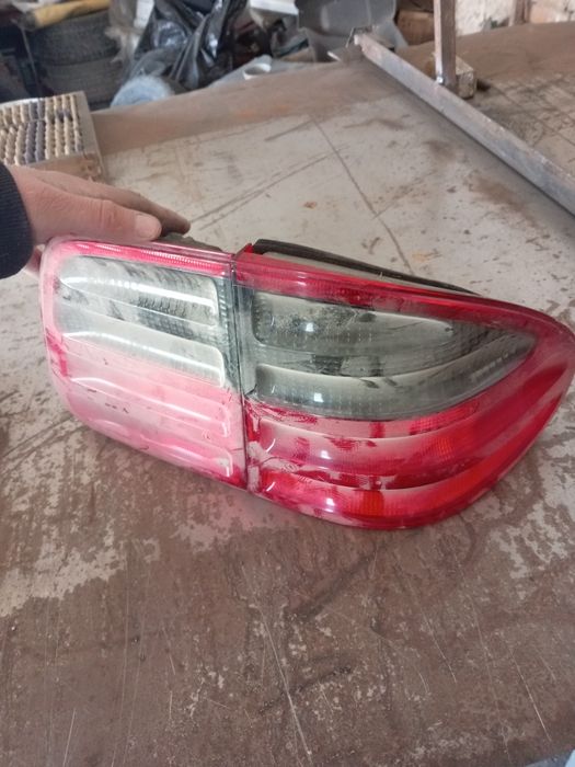 Задние фары на мерседес w210 универсал,